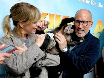 Heike Makatsch and Benno Fürmann at the Berlin premiere of AKIKO - DER FLIEGENDE AFFE at the