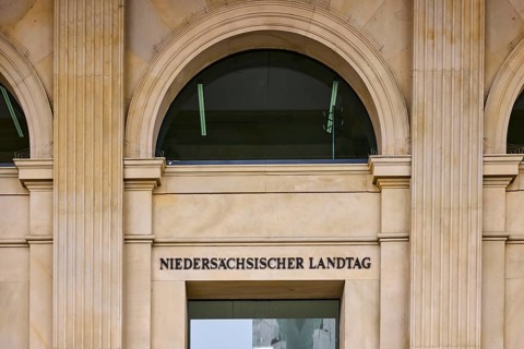 Parliament of Lower Saxony, Leineschloss, entrance area, sign for the parliament, Hanover, state