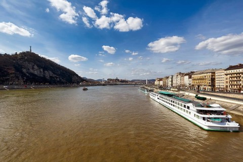 Boats on the Danube, river cruise, Cumulus, Budapest, Hungary, Europe