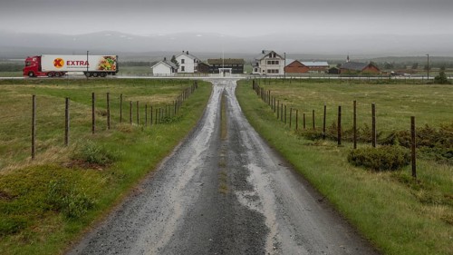 The trail leads to the historically significant Fokstugu farm on the E6 motorway, Fjellstue,