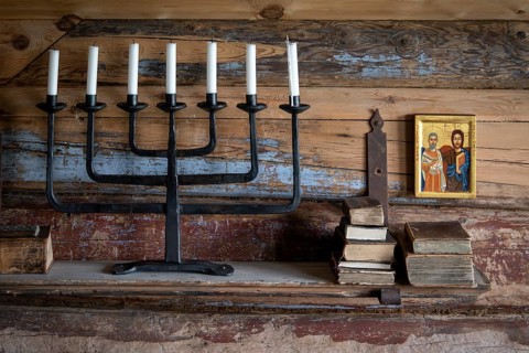 Seven-armed candlestick, icon, chapel, Fokstugu farm, Fjellstue, pilgrims' accommodation, mountain