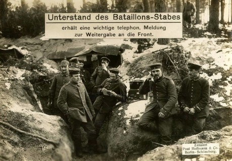 Battalion headquarters receives an important telephone message to be passed on to the front, 1914 -