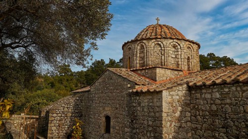 Stone and brick church with dome surrounded by trees and bright sky, sky exchanged, Thari