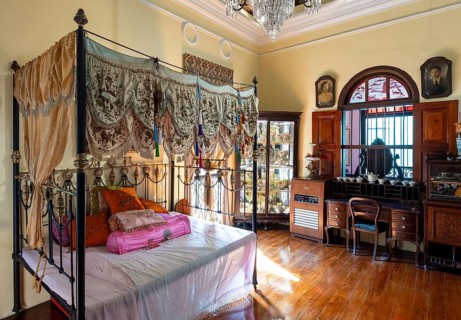 Bedroom, Pinang Peranakan Mansion Museum, George Town, Penang, Malaysia, Southeast Asia, Asia