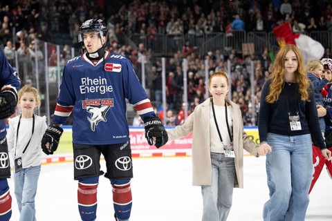 Laura Dick Cologne, LanxessArena, North Rhine-Westphalia, Robin van Calster (Cologne Sharks, #5),