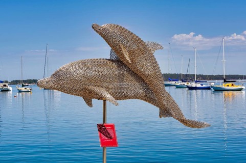 Stainless steel chain sculpture, Harmony, Dolphin Family, by Mike Van Dam, Soldiers Point, NSW,