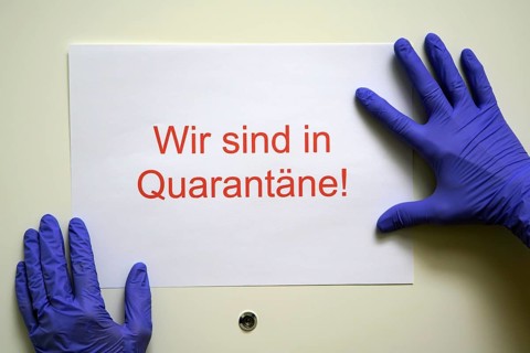 Sign, We are in quarantine, Closed medical practice, Covid Hamburg, Hamburg, Federal Republic of