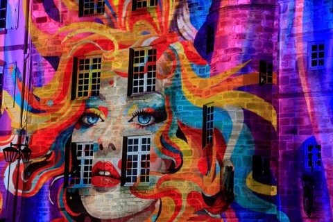 Projections on the façade of the Maison de la Duchesse Anne, light show at the turn of the year in