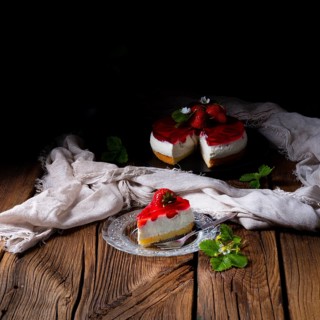 Delicious strawberry cream cheese tart with sponge base