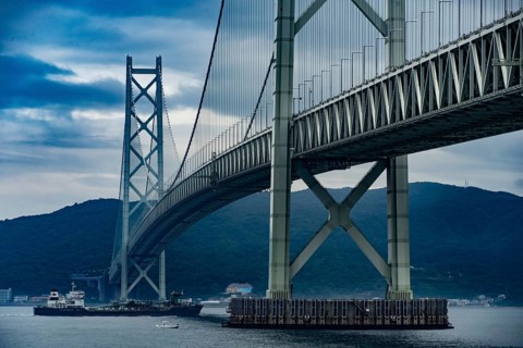 Akashi Strait Bridge. Shooting Location: Akashi City, Hyogo Prefecture