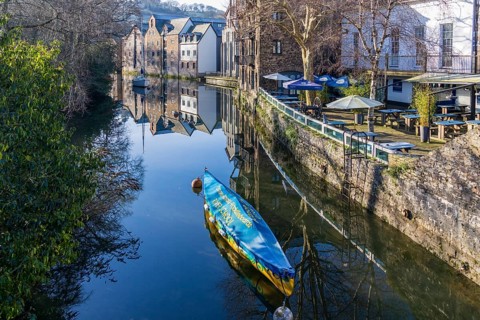 Totnes, Devon, UK, January 16. View along the River Dart in Totnes, Devon on January 16, 2024