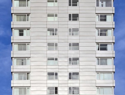 Leeds, west yorkshire, United Kingdom: 18 september 2020: view of the park plaza hotel in Leeds a