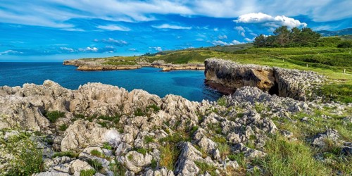 Coastline and Cliffs, Beach of Toró, Llanes, Asturias, Spain, Europe