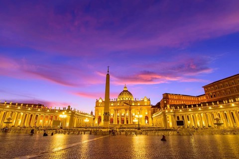Sunset view of St. Peter's Basilica in Vatican City, the largest church in the world