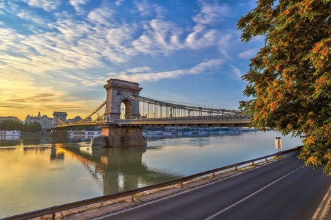 Sunrise at Budapest Chain Bridge, Hungary, Europe