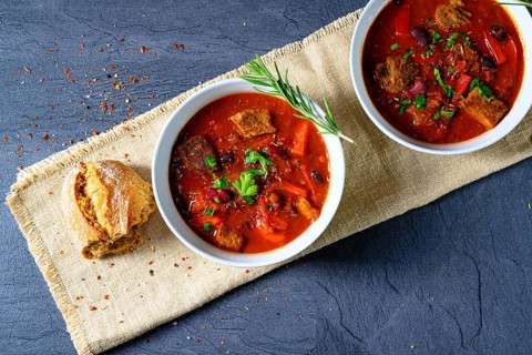 Spicy Mexican beef with beans