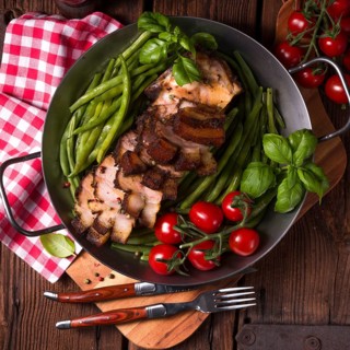 Crispy roasts from the grill