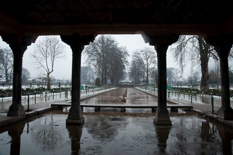 Snowfall, shalimar garden, srinagar, kashmir, india, asia