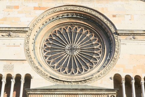Rose window of the main façade, Cremona Cathedral, Cattedrale di Cremona, Lombardy, Lombardia,