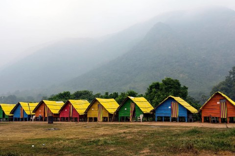 Kollur Bamboo Camp tents, Rajahmundry, Andhra Pradesh, India, Asia