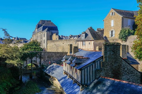 Former wash house Lavoirs de la Garenne on the river Le Marle, medieval city wall, Remparts,