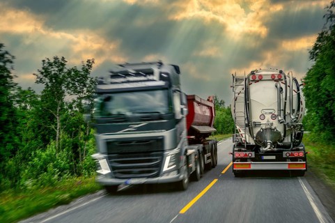 2 lorries, oncoming traffic, narrow road, European road E6, Trofors, Norway, public ground, Europe