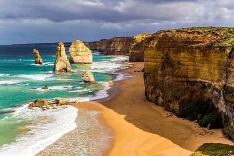 Travel to Australia. Magic morning light on the Pacific coast near Melbourne. Famous rocks Twelve