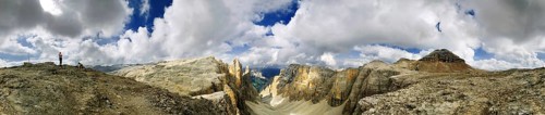 360°Panoramic view of the Sella massif with view the Mittagstal valley and the Piz Boe, South