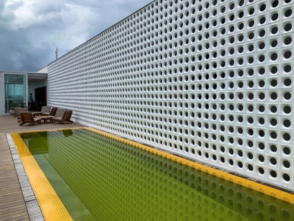 Swimming pool terrace at B Hotel in Brasilia, Design by the urbanist Lucio Costa with Oscar
