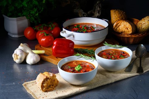 Spicy Mexican beef with beans