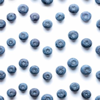 Beautiful trendy seamless pattern blueberries. Blueberry pattern isolated on white background.