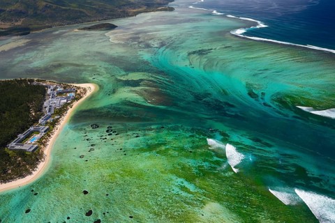 Underwater waterfall, optical illusion, natural phenomenon, aerial view, reef, coral reef, fringing
