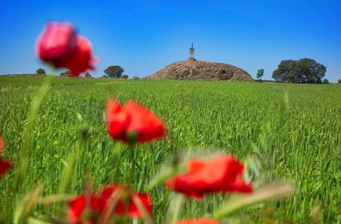 Castile La Mancha Cubillo ruins Camino de Santiago saint James Way of Levante