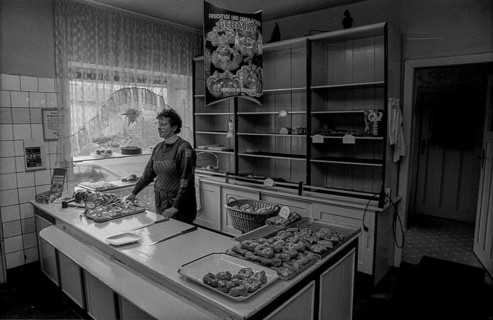 Germany, Müncheberg, 4 January 1991, Bakery, Europe