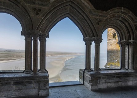 Mont-Saint-Michel, monastery hill, early Gothic cloister 1225-1228, late Romanesque - early Gothic