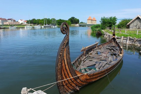Viking boat