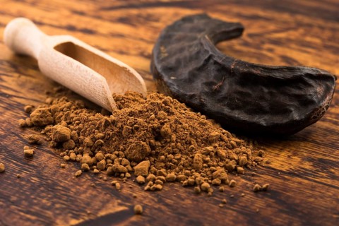 Carob pods and carob powder