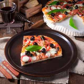 Wild garlic - margarita pizza