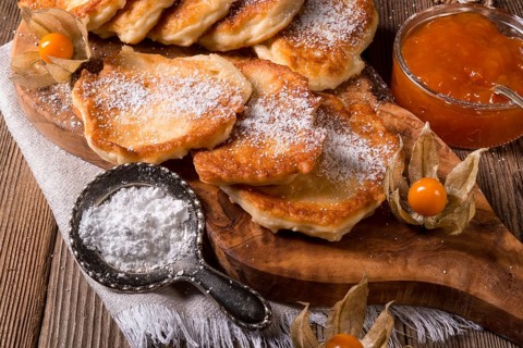Racuchy - Polish yeast pancakes