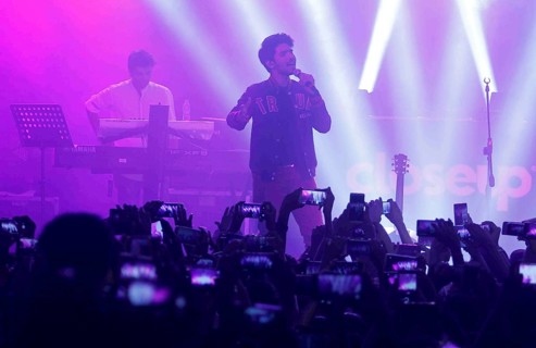 Bollywood singer Armaan Malik performs during Closeup First Move Party, in Mumbai, India on