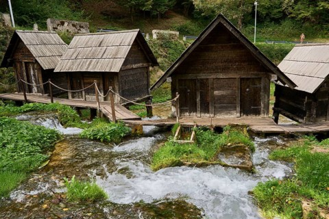 Mlincici, Mlinovi na Plivi, 20 small traditional watermills on the Pliva River near Jajce, Plivsko