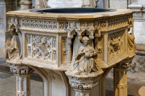 Interior view, baptismal font, Bath Abbey, Bath, England, Great Britain