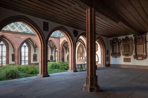 Basel, cathedral (Basel Minster), hall and small cloister