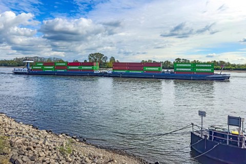 Container ship Cargo ship Inland waterway vessel Cargo ship for inland waterway transport with many