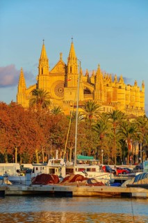 View of La Seu Cathedral from Palma de Mallorca harbour, Palma de Mallorca, Mallorca, Balearic