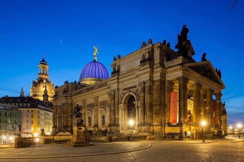 Brühl's Terrace with Church of Our Lady, Semper Monument, Fama Dome and Art Gallery in the Lipsius
