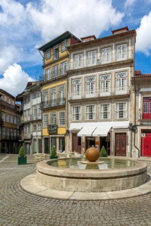 Historic buildings Largo da Misericórdia, city centre of Guimaraes, northern Portugal