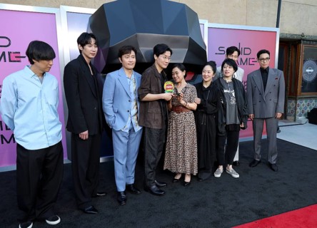 Kim Ji-yong, Park Sung Hoon, Lee Byung-hun, Hwang Dong-hyuk, Kang Ae-shim, Chae Kyoung-sun, Nam