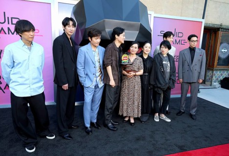 Kim Ji-yong, Park Sung Hoon, Lee Byung-hun, Hwang Dong-hyuk, Kang Ae-shim, Chae Kyoung-sun, Nam