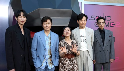 Park Sung Hoon, Lee Byung-hun, Kang Ae-shim, Lee Jung-jae and Choi Seung-hyun at Netflix's 'Squid